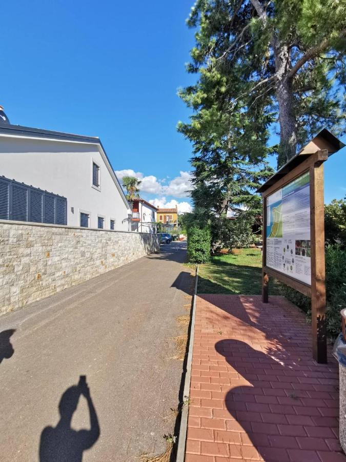 App Katerina Lägenhet Novigrad Istria Exteriör bild