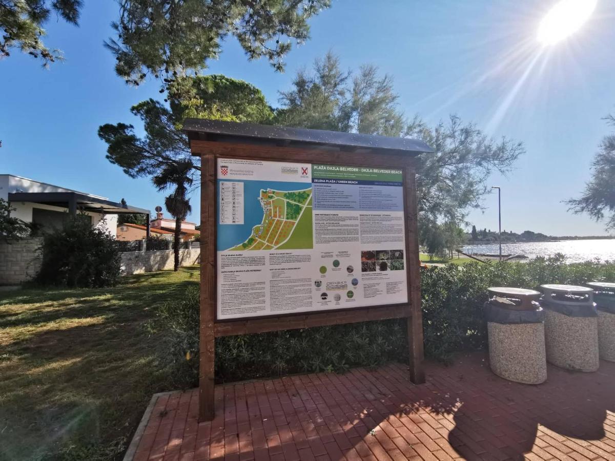 App Katerina Lägenhet Novigrad Istria Exteriör bild