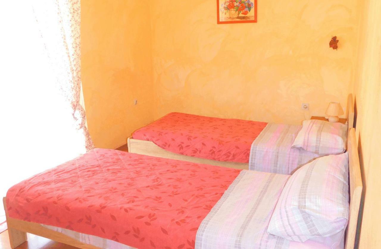 App Katerina Lägenhet Novigrad Istria Exteriör bild