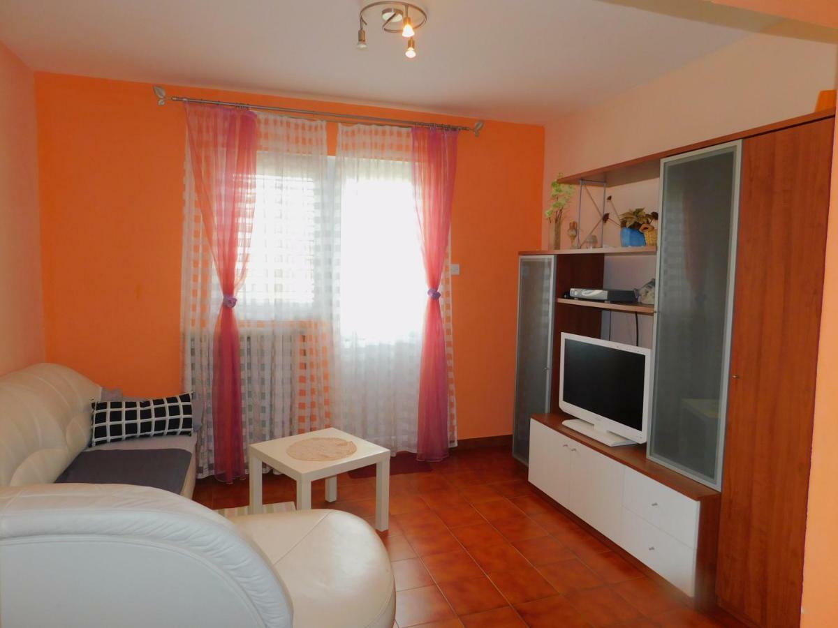 App Katerina Lägenhet Novigrad Istria Exteriör bild